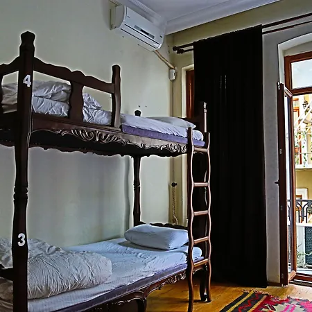 Chambers Of The Boheme * Κωνσταντινούπολη