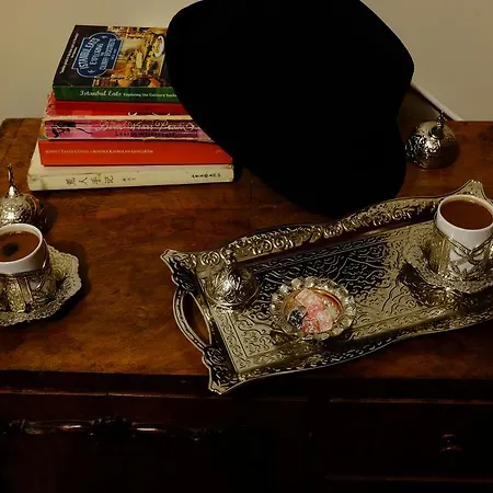 Chambers Of The Boheme 호스텔