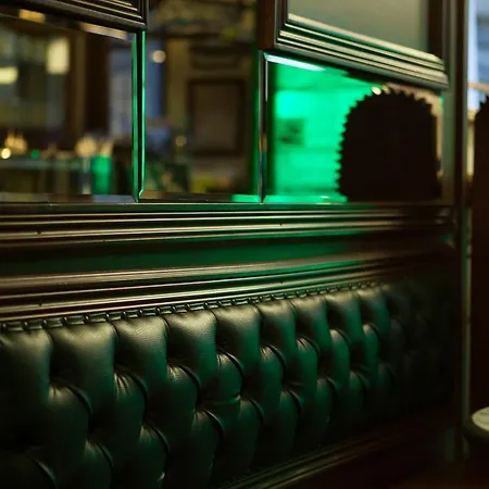 호스텔 Chambers Of The Boheme