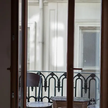 Hostel Chambers Of The Boheme *