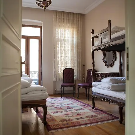 Chambers Of The Boheme * Istanbul