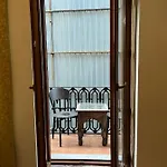 Hostel Chambers Of The Boheme *
