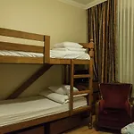 Hostel Chambers Of The Boheme Stambuł