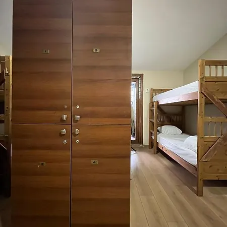 Chambers Of The Boheme *