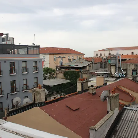 Chambers Of The Boheme Hostel Istanboel