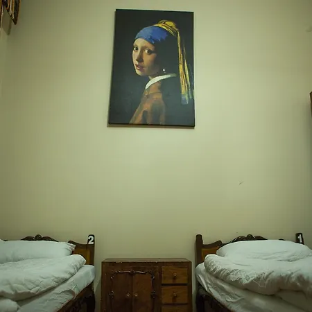 Chambers Of The Boheme Hostel